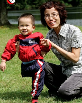 Tran Mai Anh, mujer que atiende el futuro de los niños discapacitados